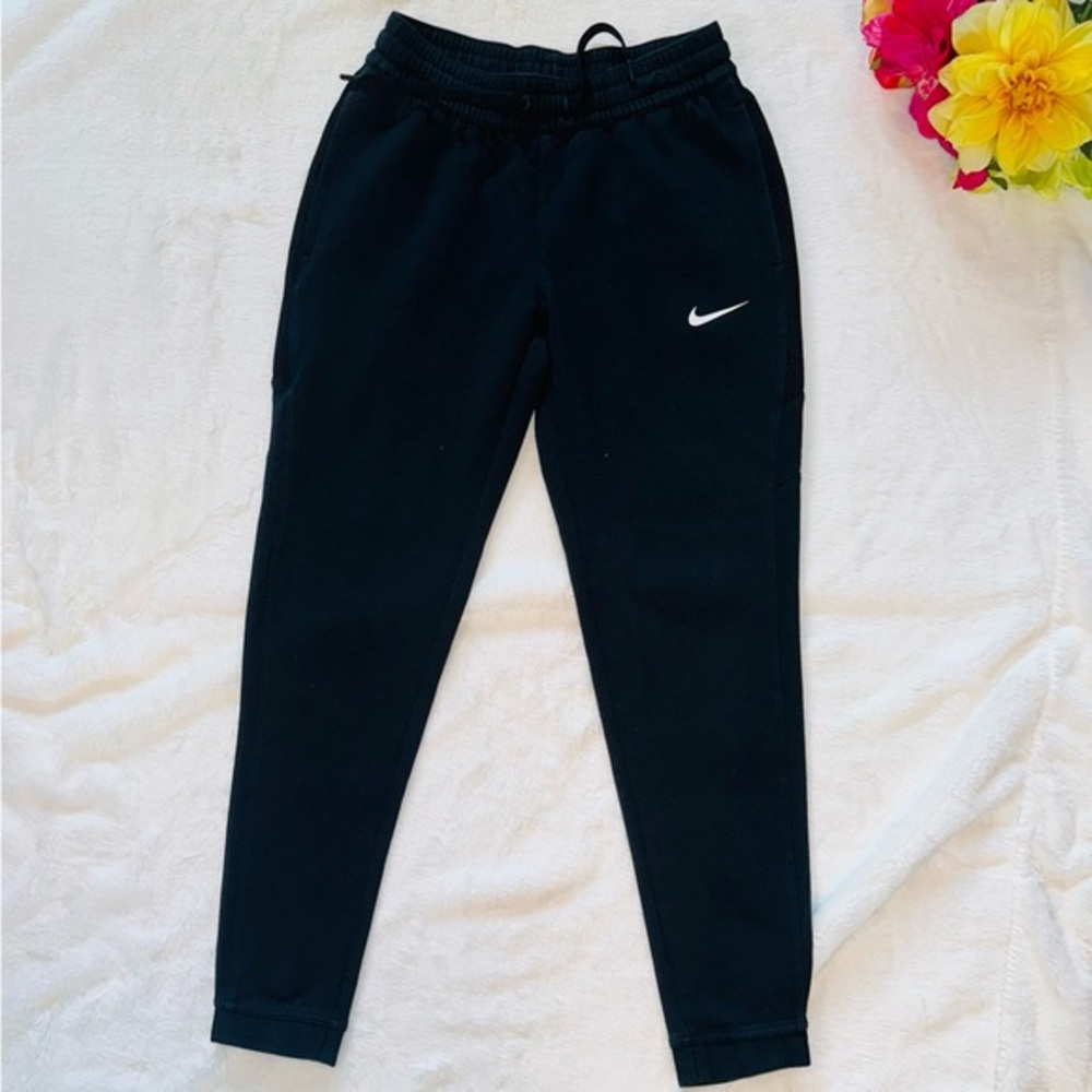 Nike joggers